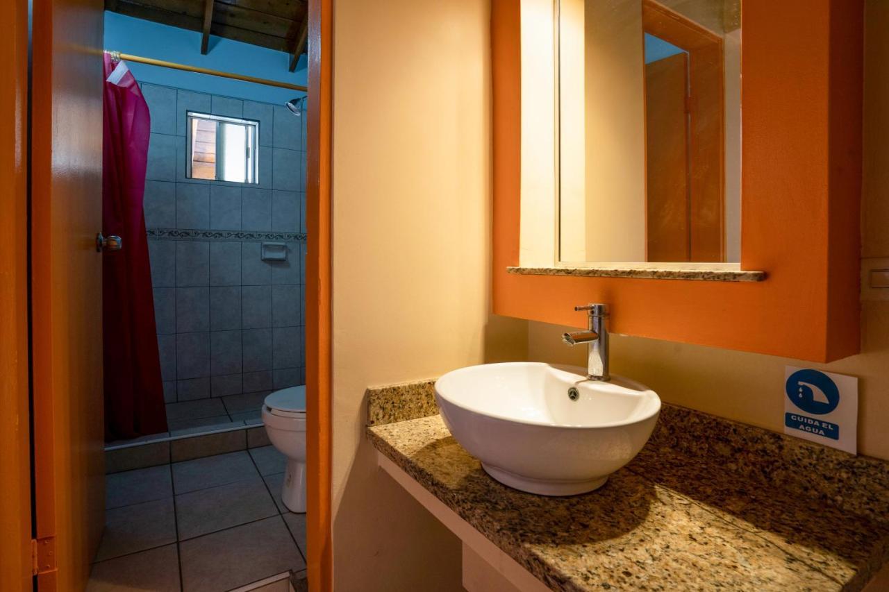 Oyo Hotel Cocobeach, エンセナダ エクステリア 写真